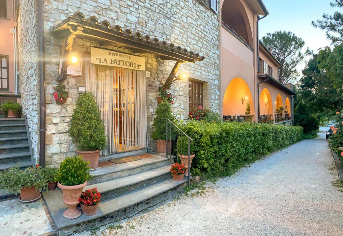 Hotel La Fattoria San Giovanni Di Baiano Dış mekan fotoğraf