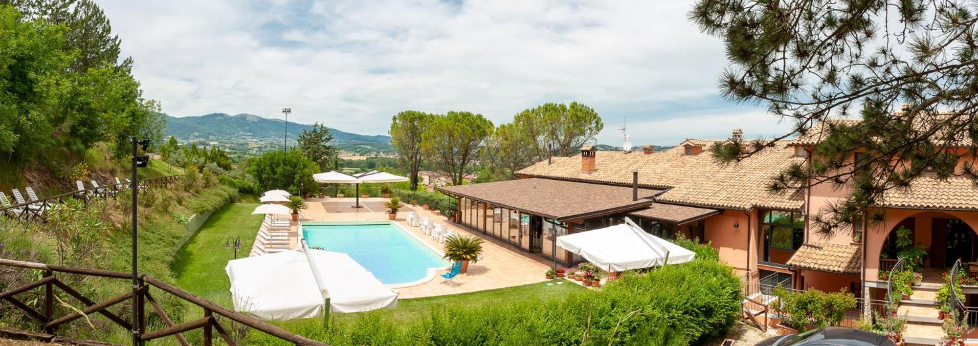 Hotel La Fattoria San Giovanni Di Baiano Dış mekan fotoğraf