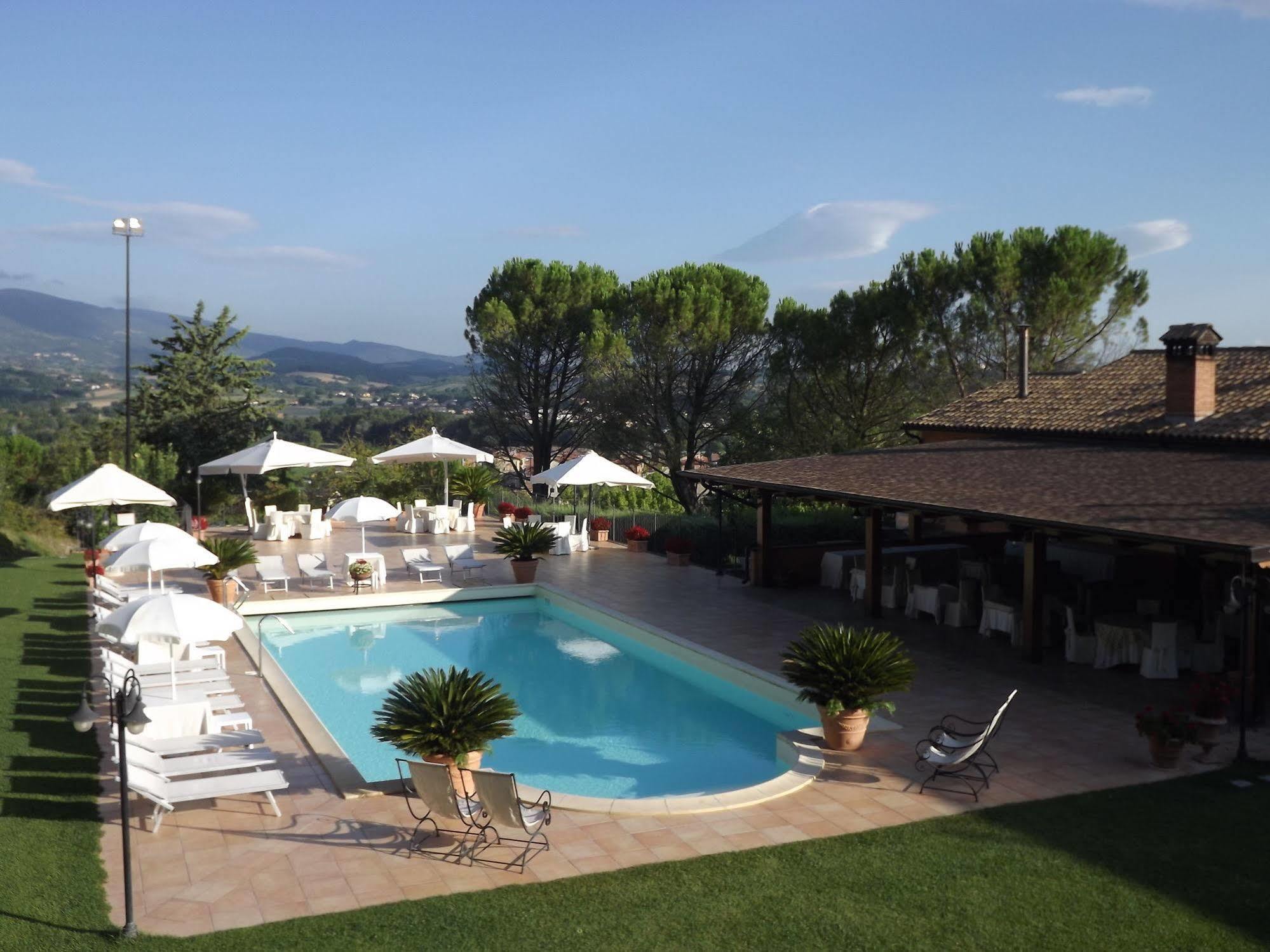 Hotel La Fattoria San Giovanni Di Baiano Dış mekan fotoğraf