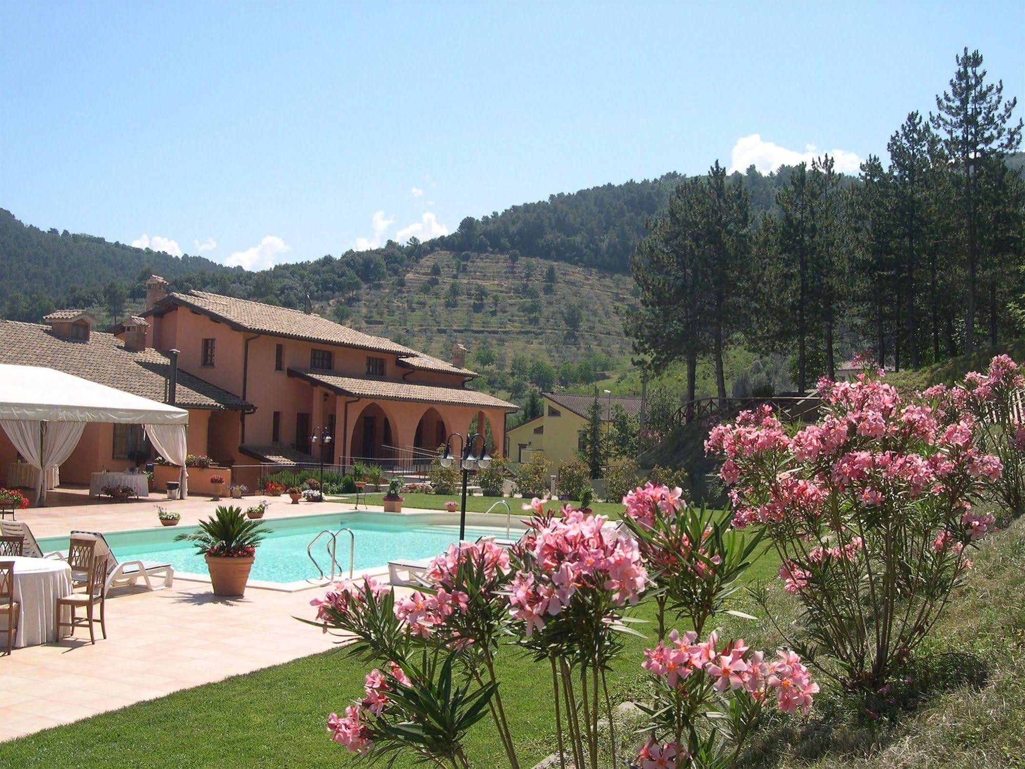 Hotel La Fattoria San Giovanni Di Baiano Dış mekan fotoğraf